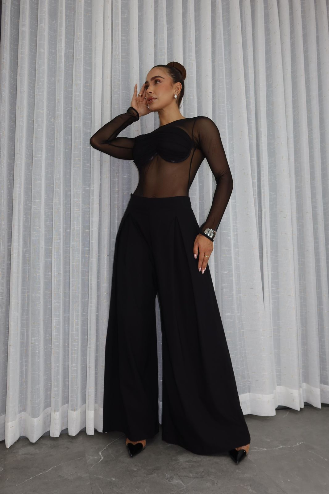 Women’s Elegant Wide-Leg Pants – Flowing Fit